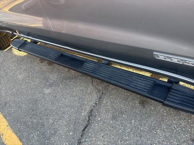 2025 GMC Sierra 1500 4WD Crew Cab Standard Box Elevation