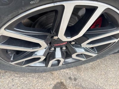 2022 GMC Sierra 1500 4WD Crew Cab Short Box AT4