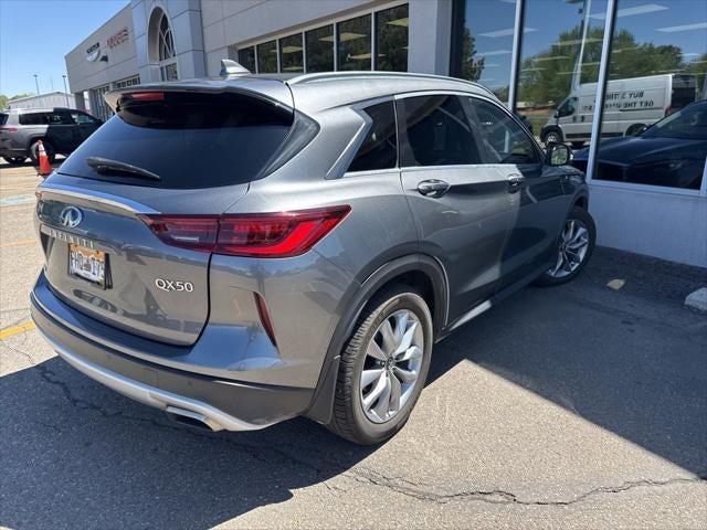 2022 INFINITI QX50 LUXE AWD