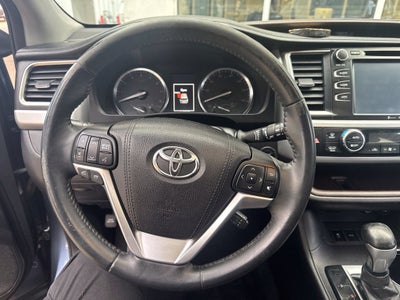 2016 Toyota Highlander XLE V6