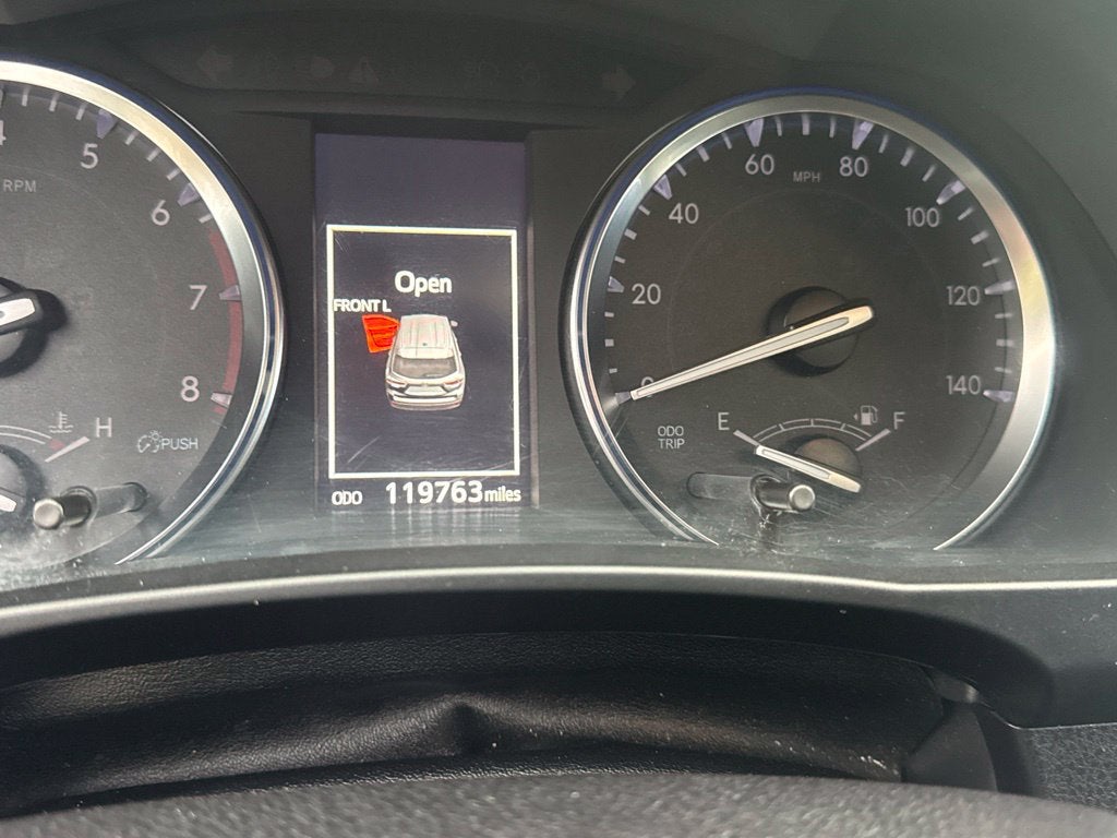 2016 Toyota Highlander XLE V6