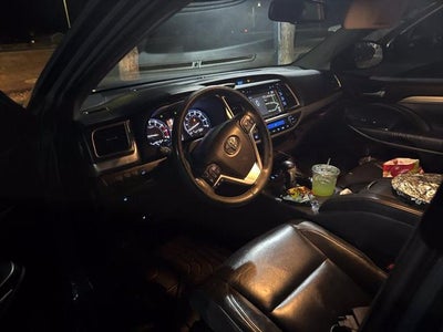 2016 Toyota Highlander XLE V6