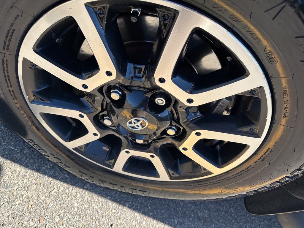 2014 Toyota Tundra SR5