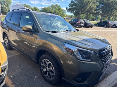 2023 Subaru Forester Premium