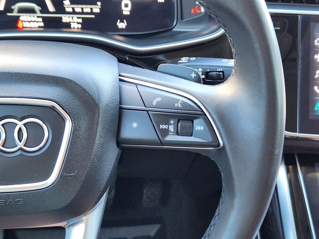 2022 Audi Q8 55 Premium Plus quattro