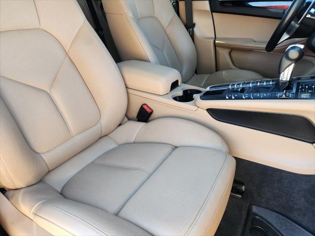 2021 Porsche Macan S