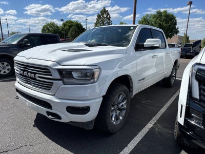2020 RAM 1500 Laramie Crew Cab 4x4 5'7" Box