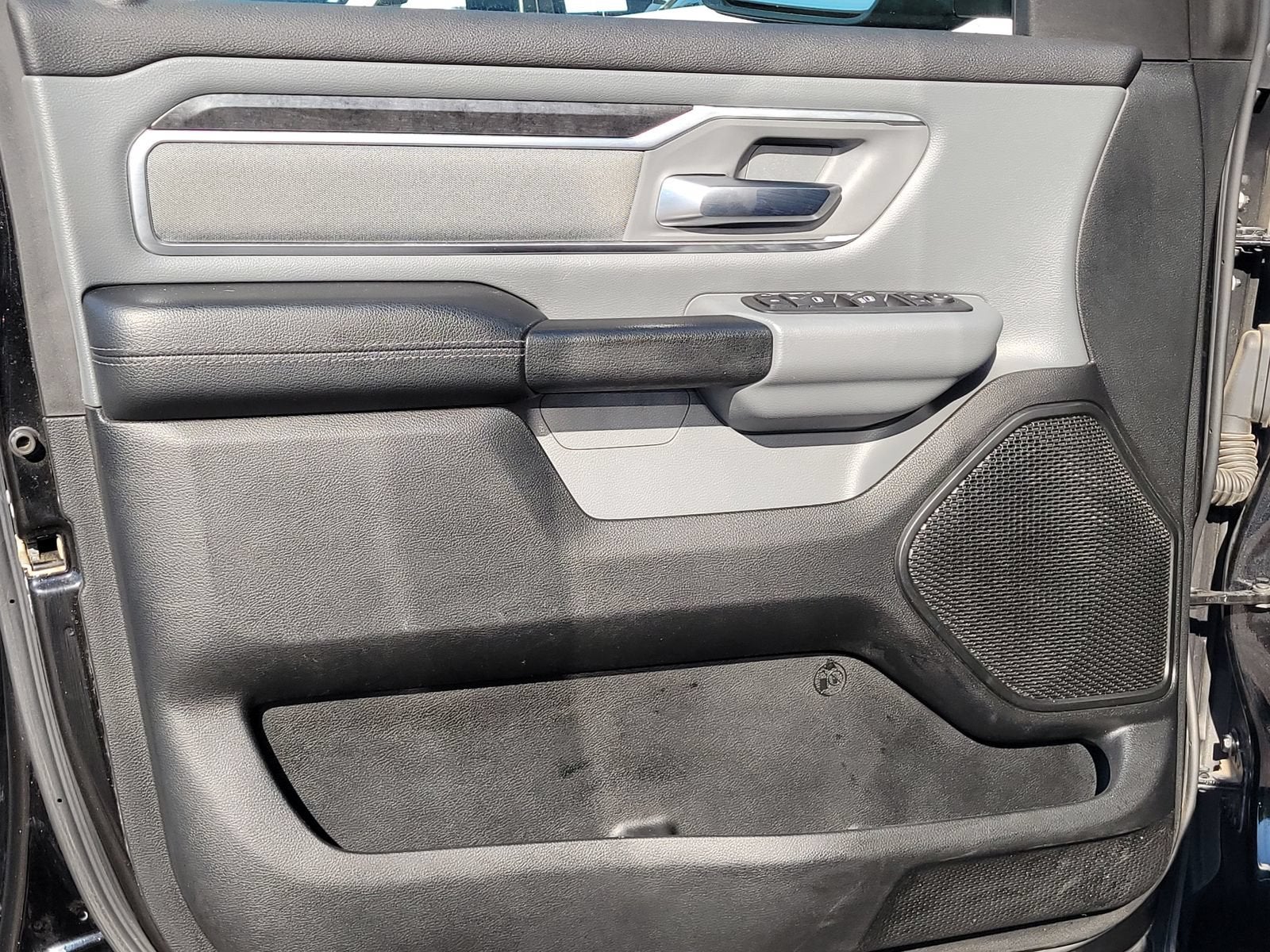 2019 RAM 1500 Big Horn/Lone Star Crew Cab 4x4 6'4" Box