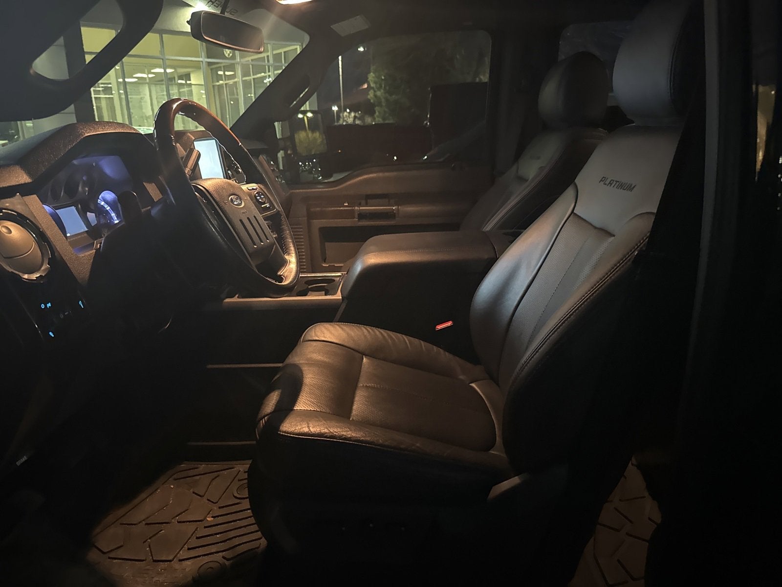 2016 Ford Super Duty F-250 SRW Lariat