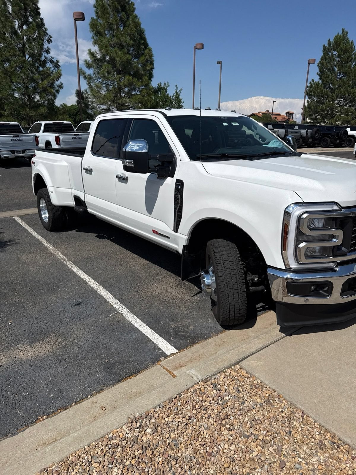 2025 Ford Super Duty F-350 DRW XL