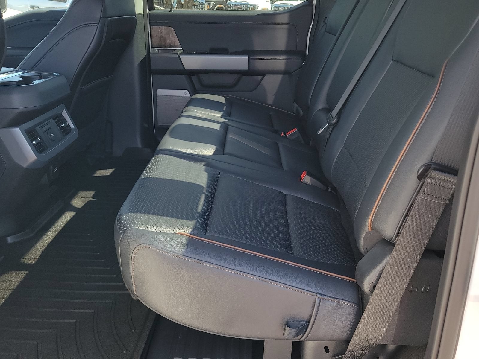 2025 Ford F-350 LARIAT