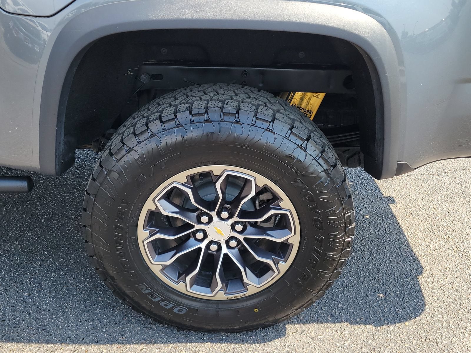 2020 Chevrolet Colorado ZR2 - Photo 15