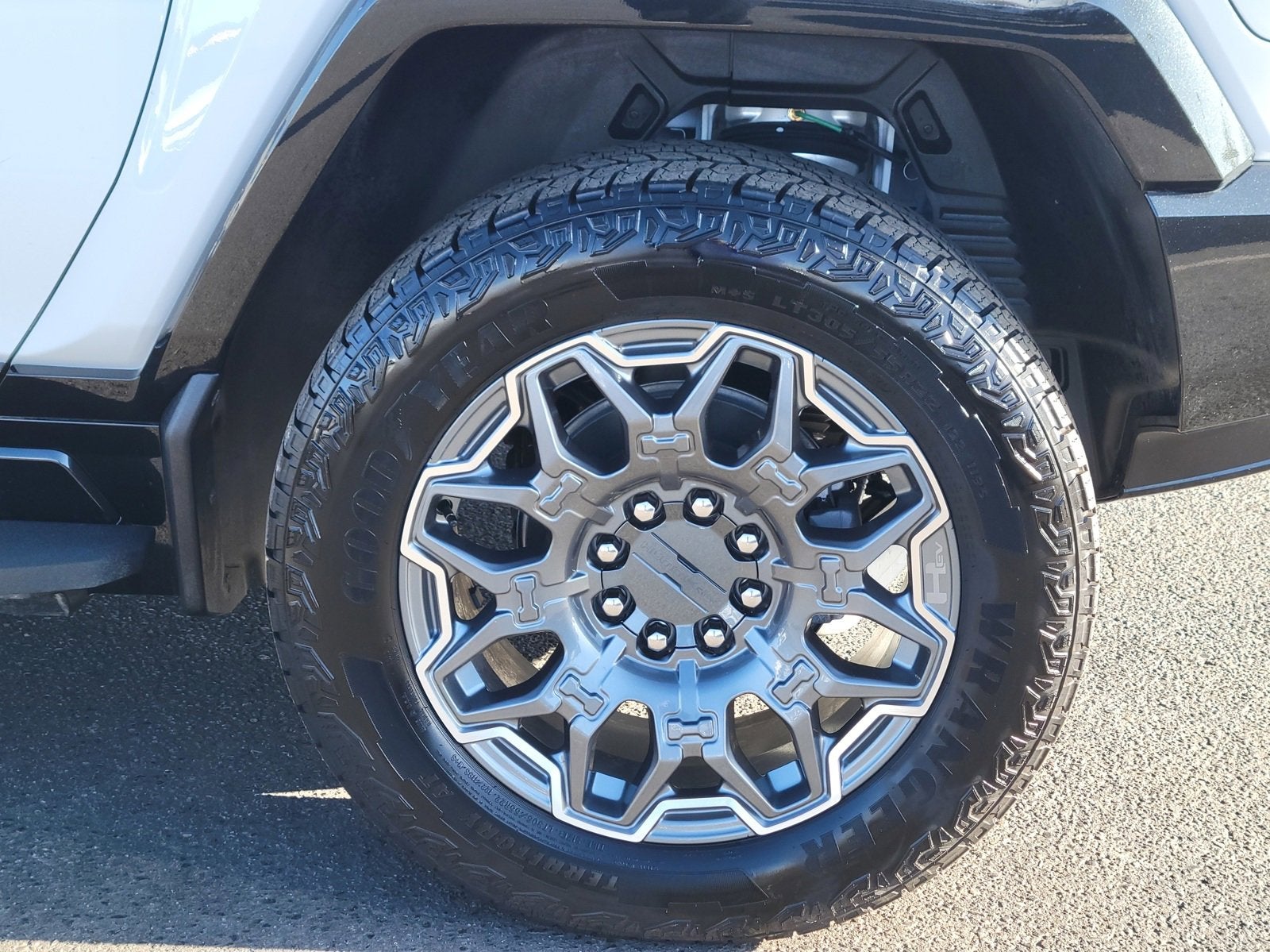 2025 GMC HUMMER EV SUV 3X