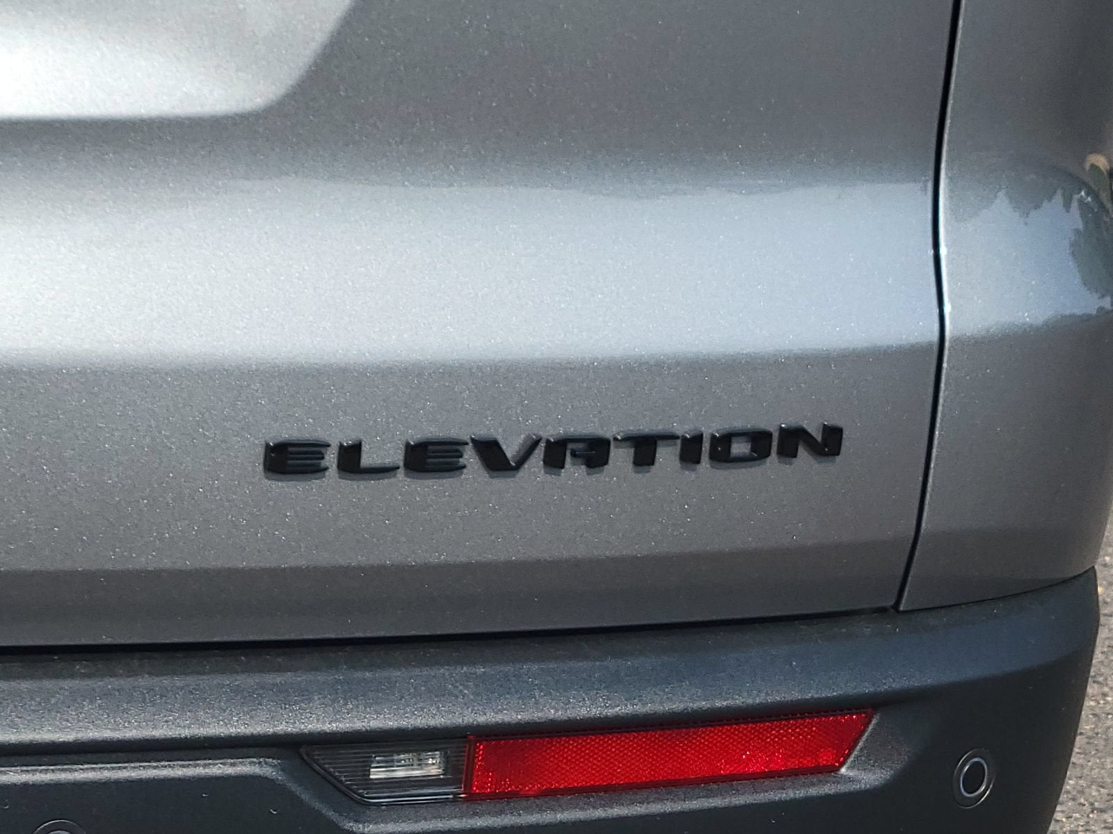 2027 GMC Acadia Elevation