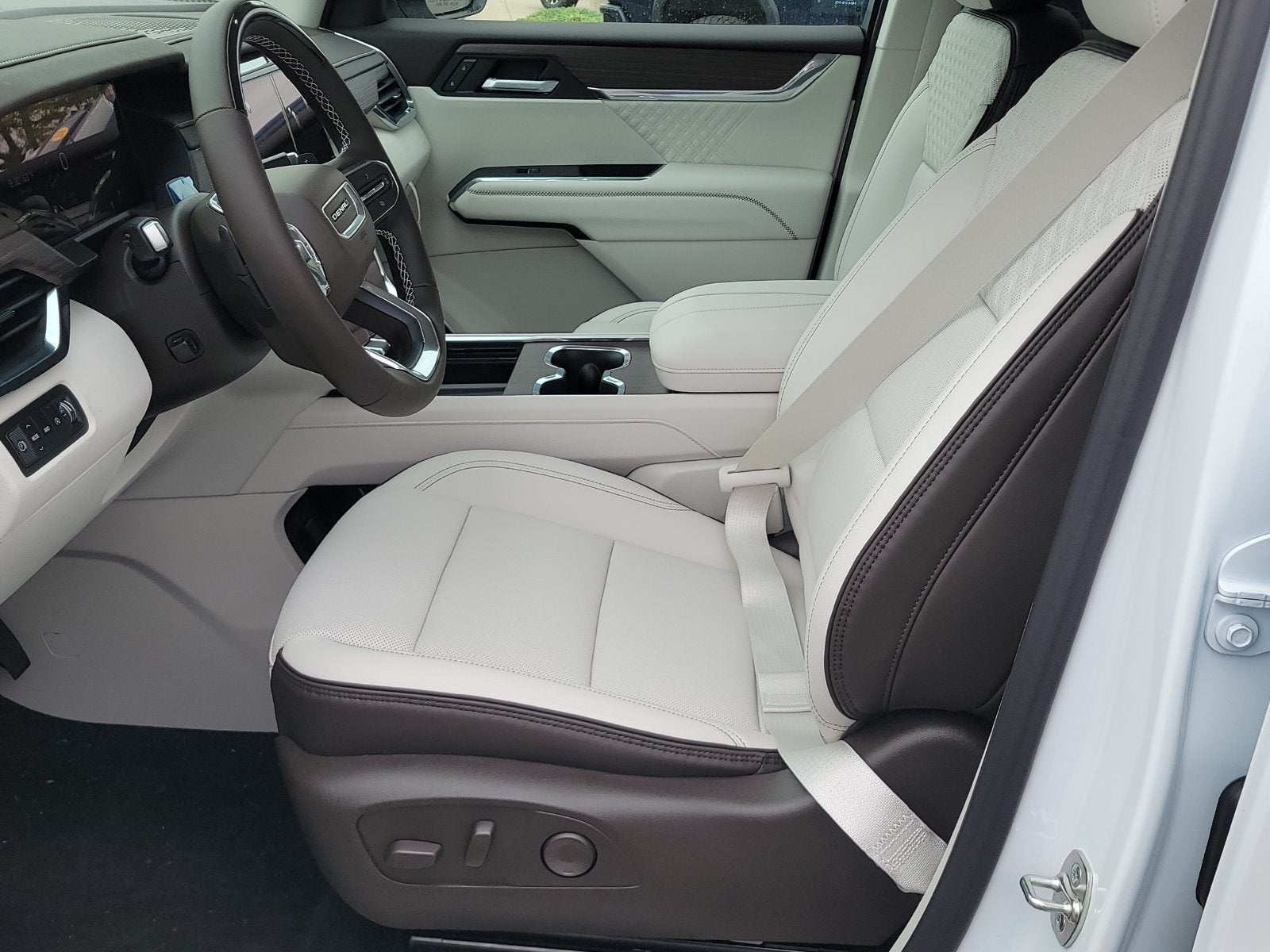 2027 GMC Acadia Denali