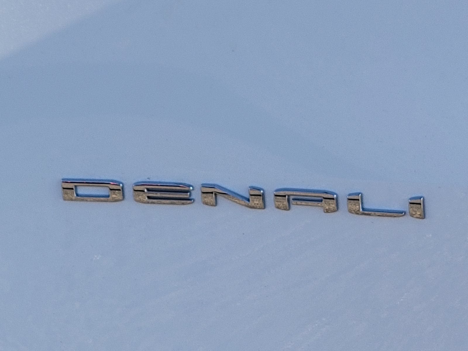 2027 GMC Acadia Denali