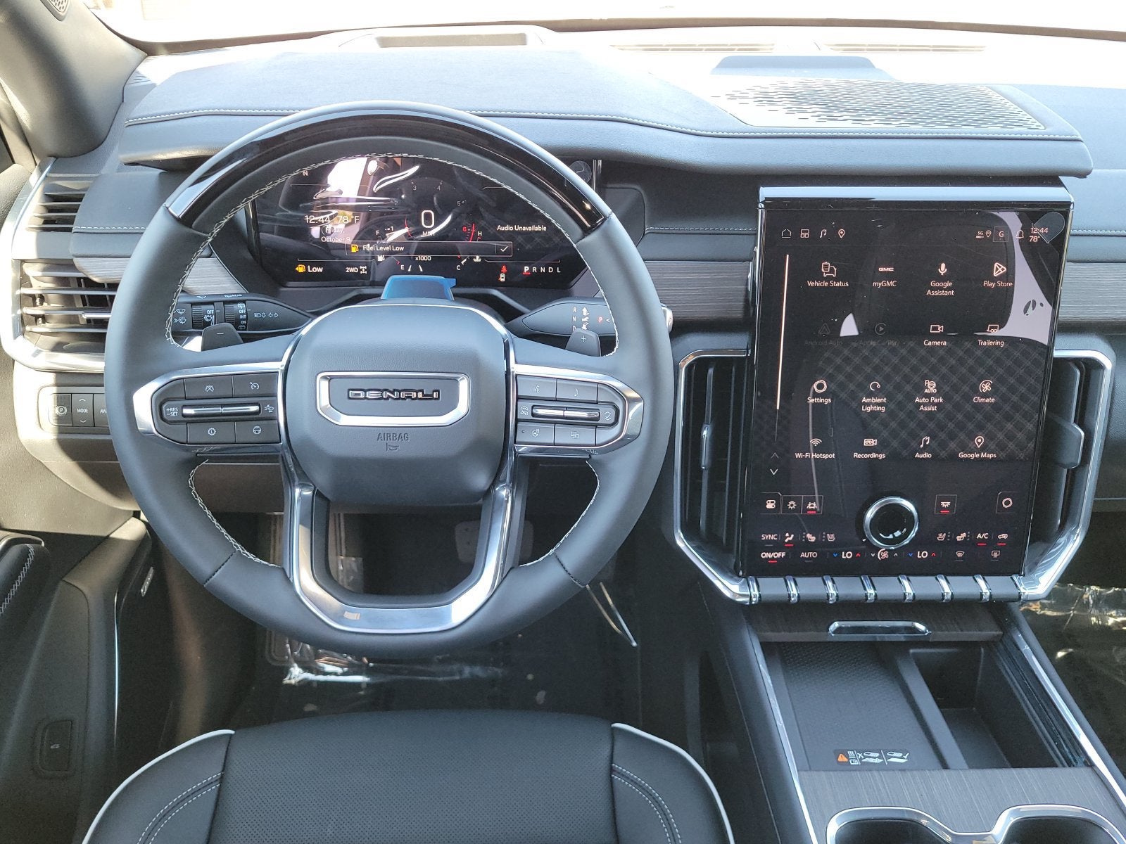 2027 GMC Acadia Denali