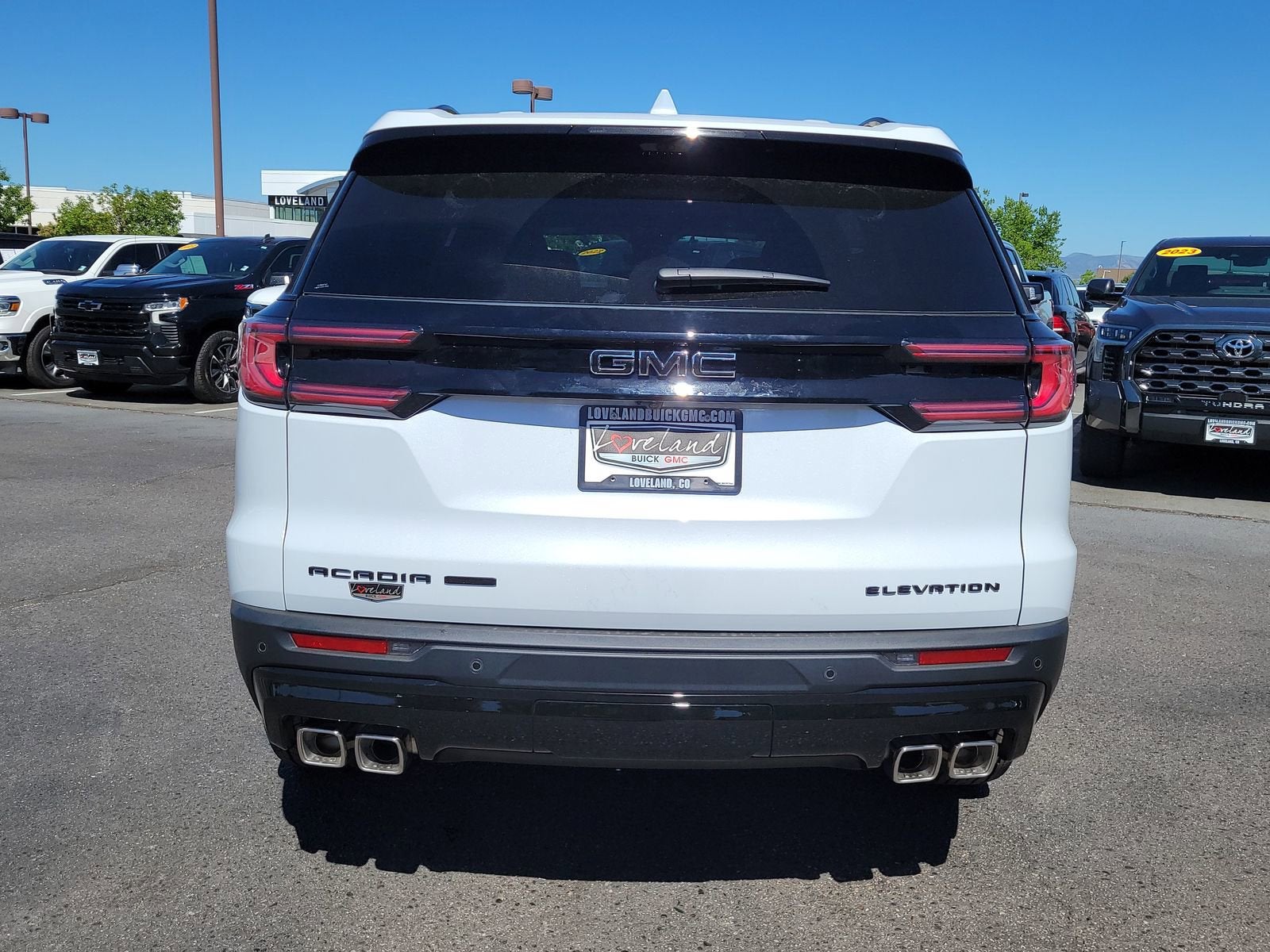 2026 GMC Acadia Elevation