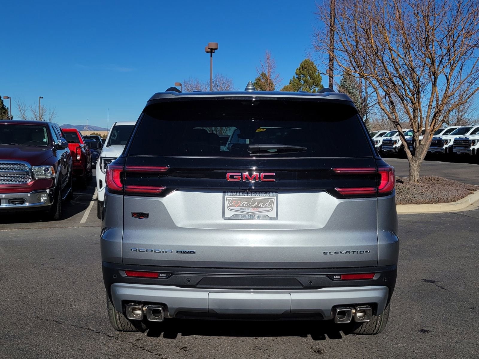 2026 GMC Acadia Elevation