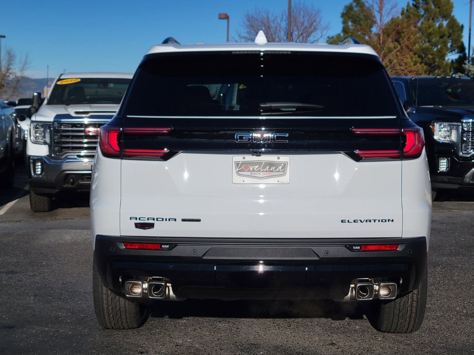 2026 GMC Acadia Elevation