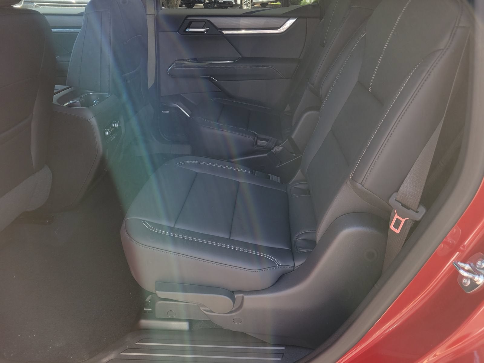 2026 GMC Acadia Elevation - Photo 7