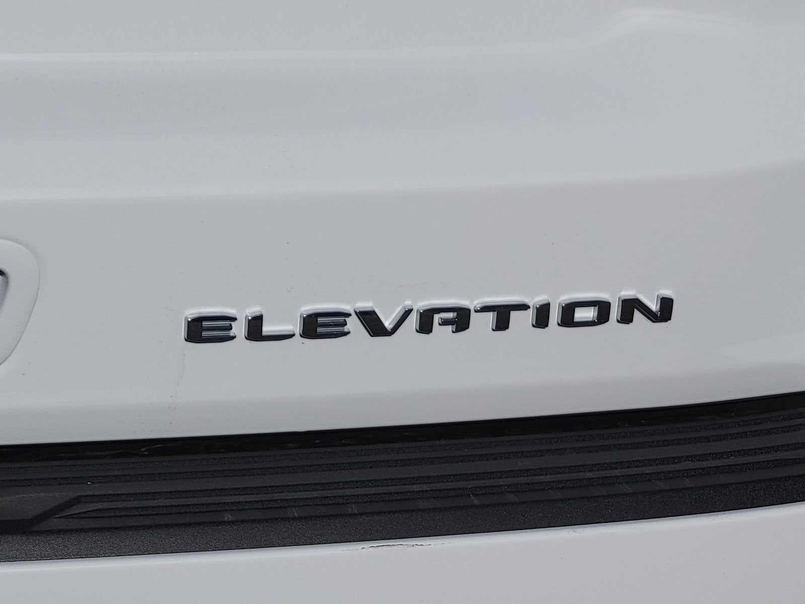 2026 GMC Yukon Elevation