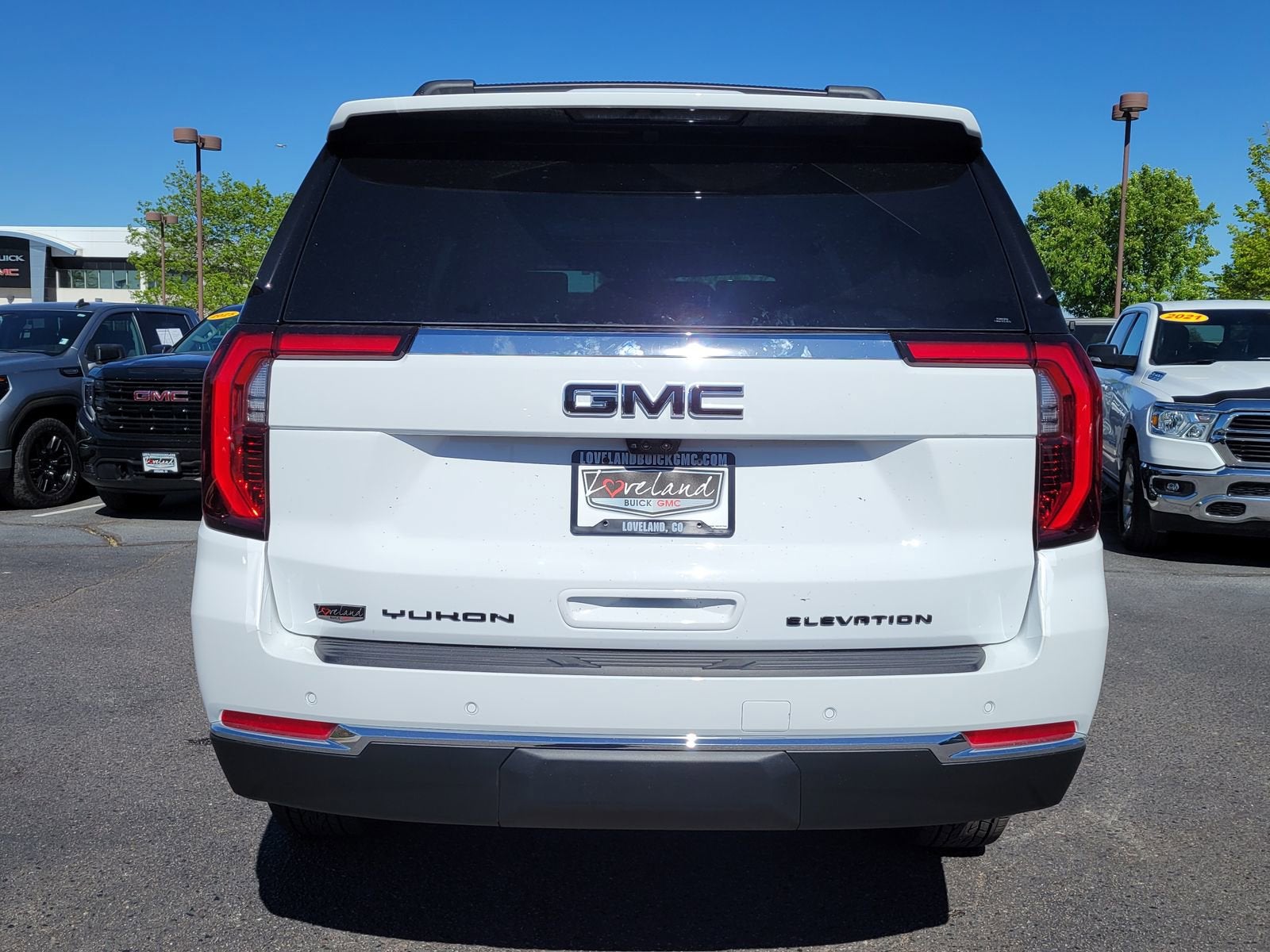 2026 GMC Yukon XL Elevation - Photo 12