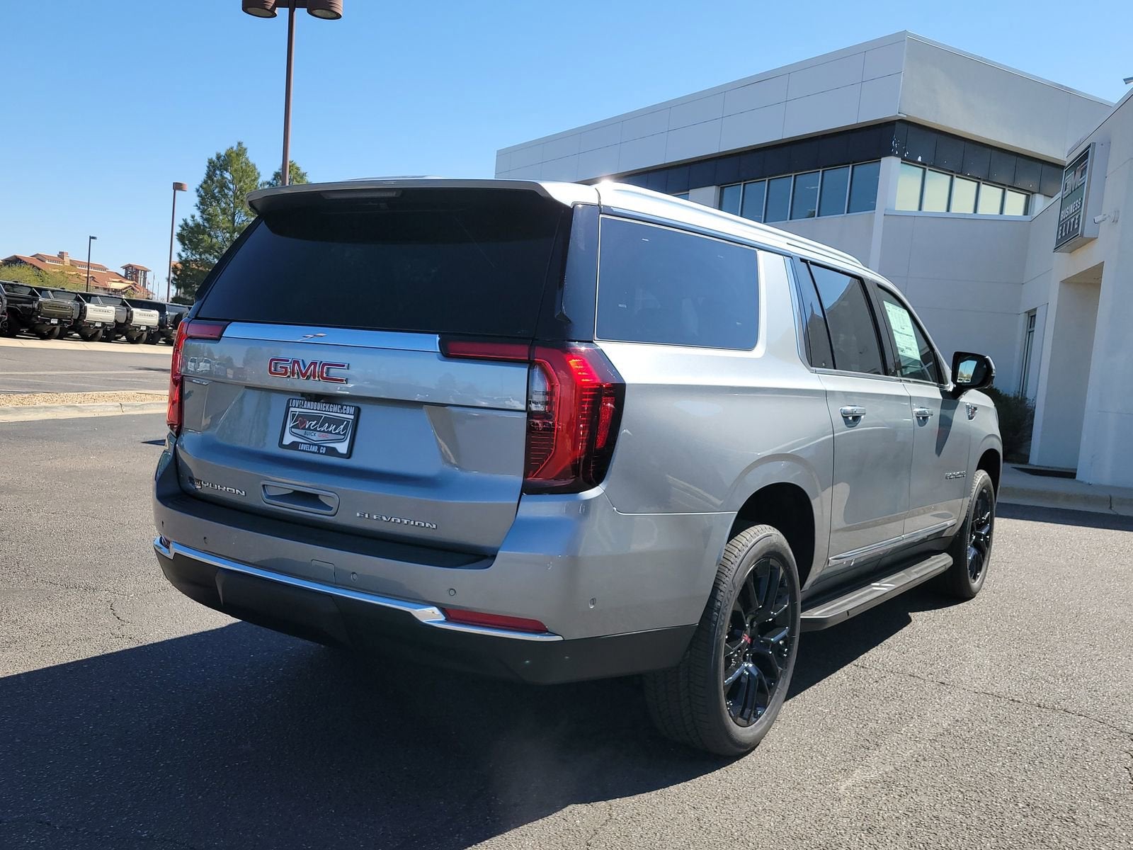 2026 GMC Yukon XL Elevation
