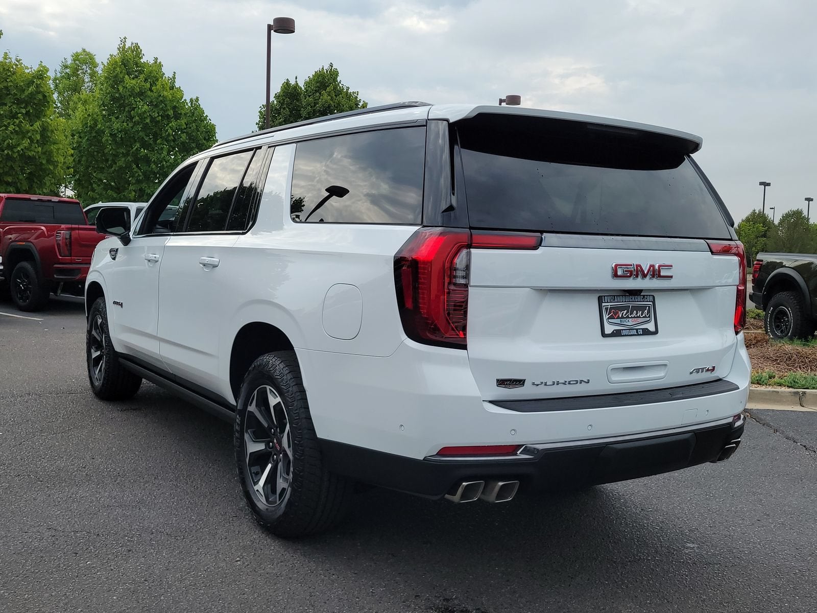 2026 GMC Yukon XL AT4