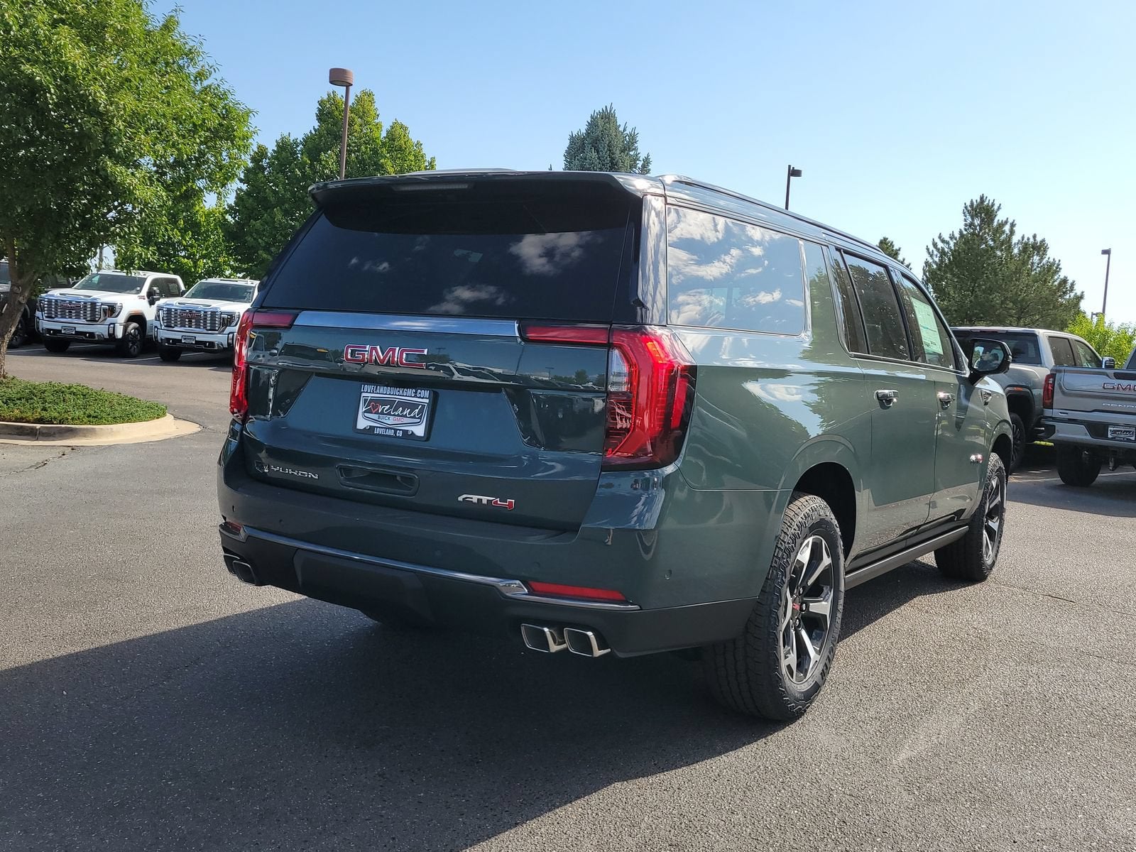 2026 GMC Yukon XL AT4