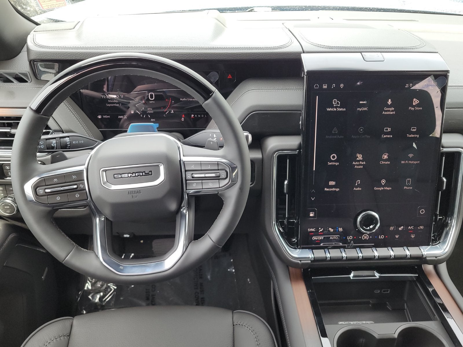 2026 GMC Yukon XL Denali - Photo 10