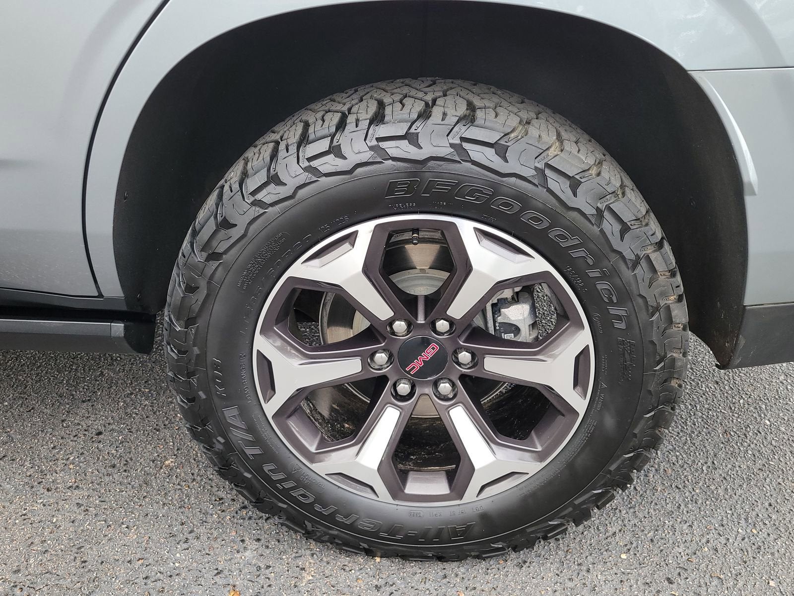 2025 GMC Yukon AT4 Ultimate