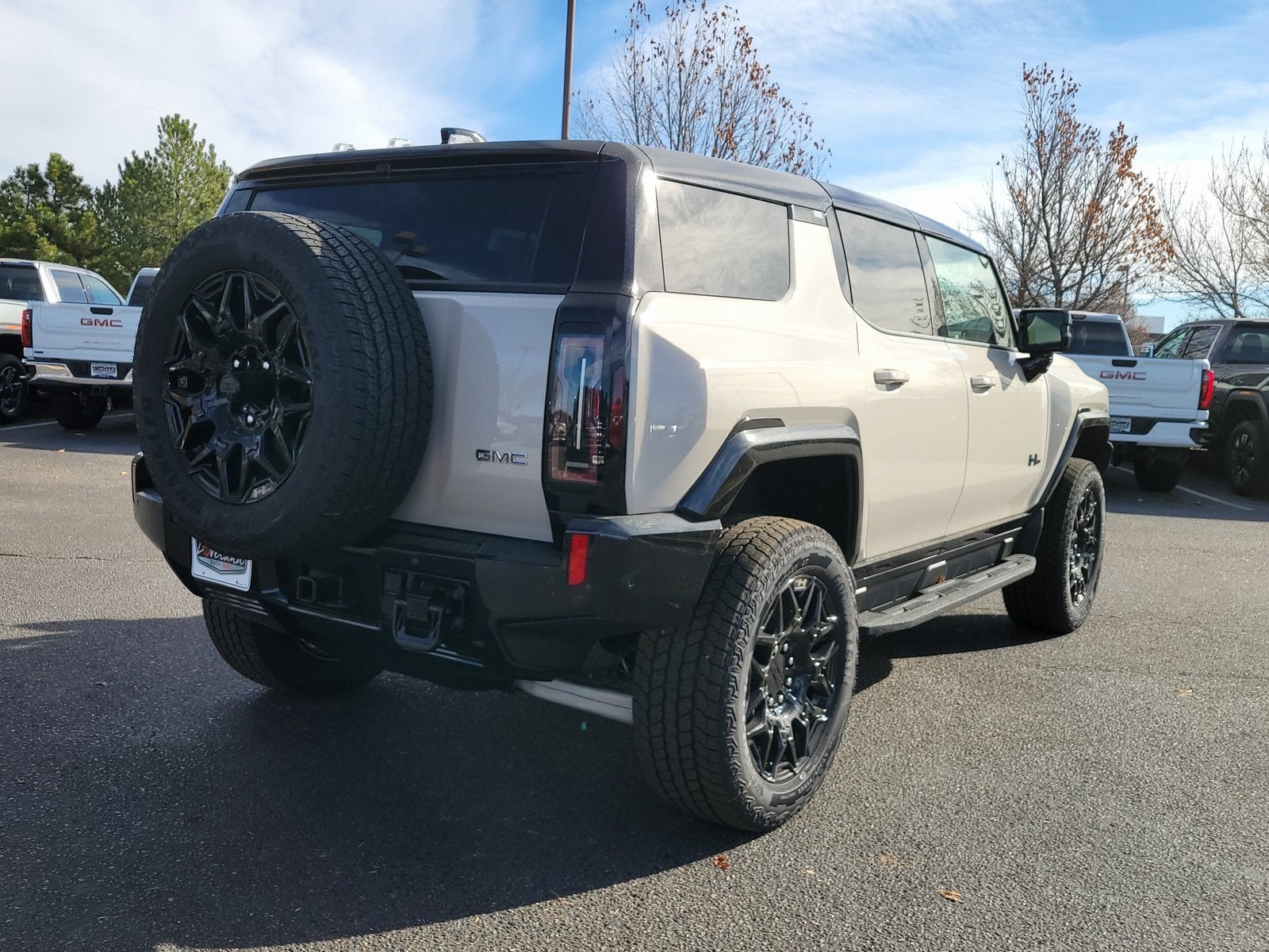 2026 GMC HUMMER EV SUV 2X