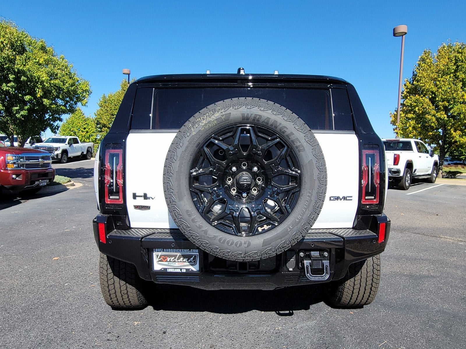 2026 GMC HUMMER EV SUV 2X