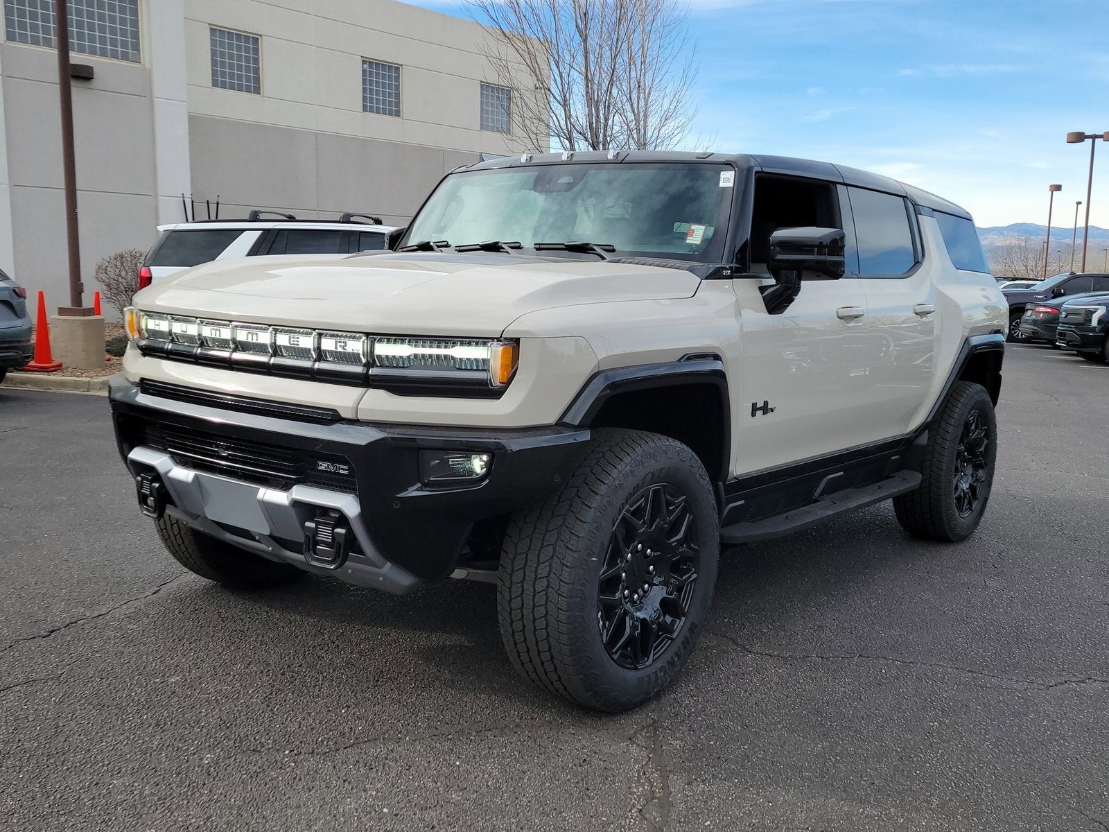 2026 GMC HUMMER EV SUV 2X