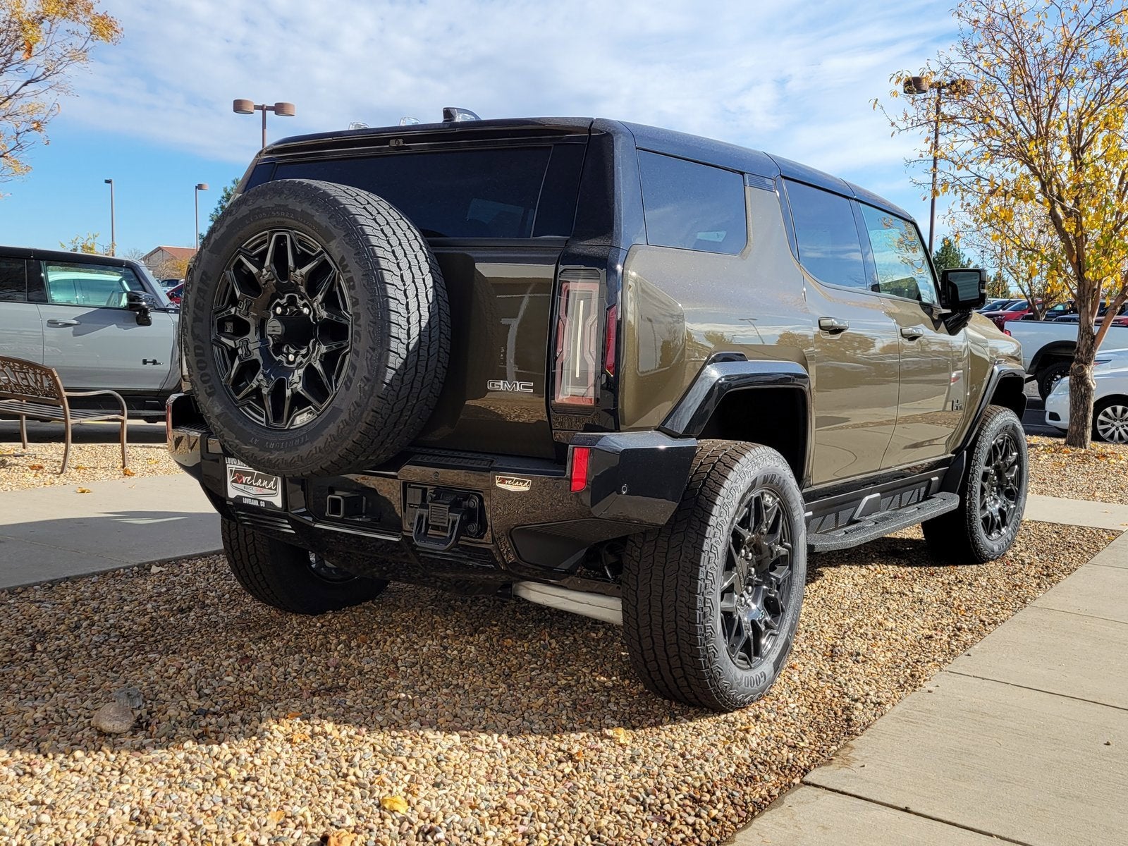 2026 GMC HUMMER EV SUV 2X