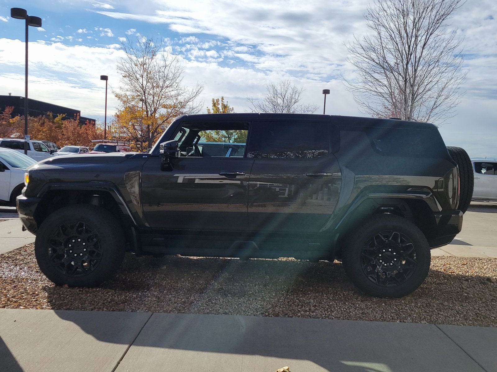 2026 GMC HUMMER EV SUV 2X