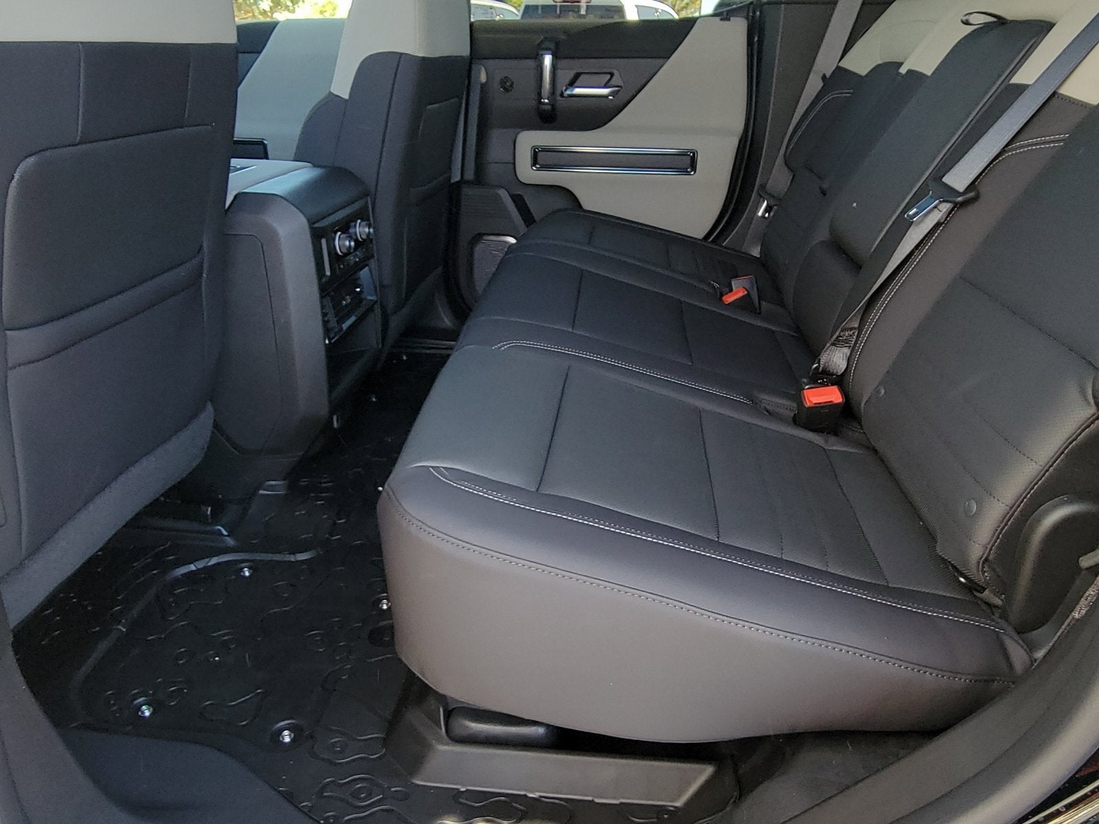 2026 GMC HUMMER EV SUV 2X