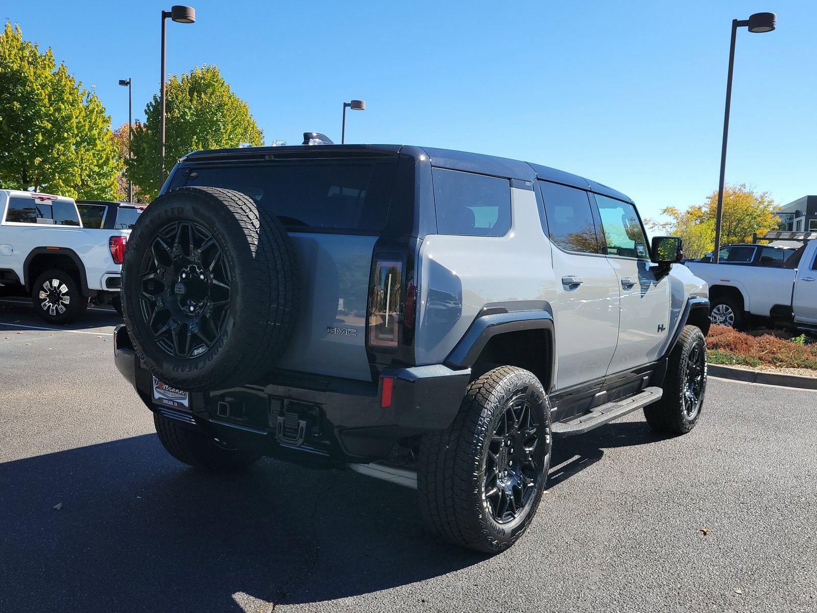2026 GMC HUMMER EV SUV 2X