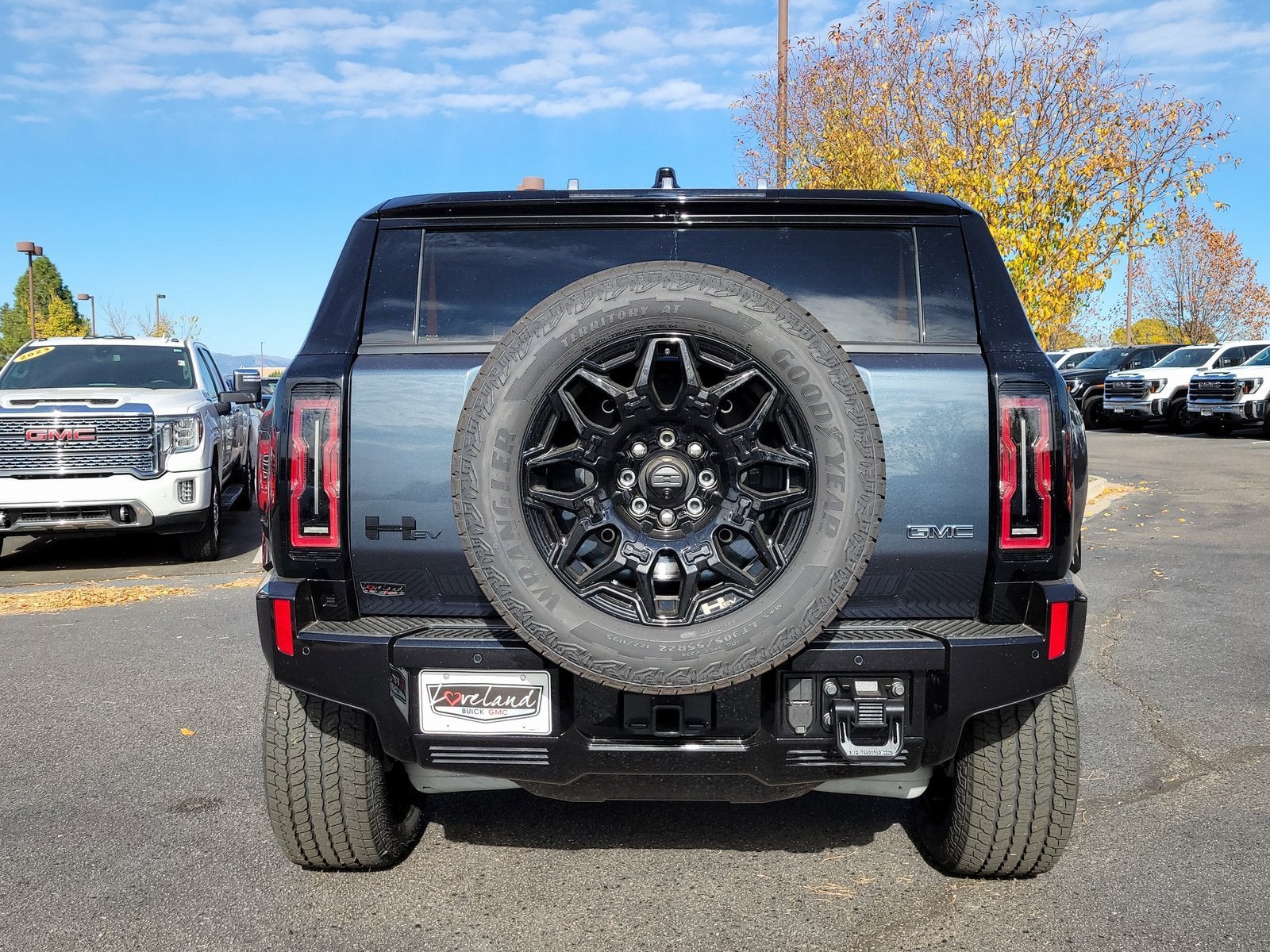 2026 GMC HUMMER EV SUV 2X