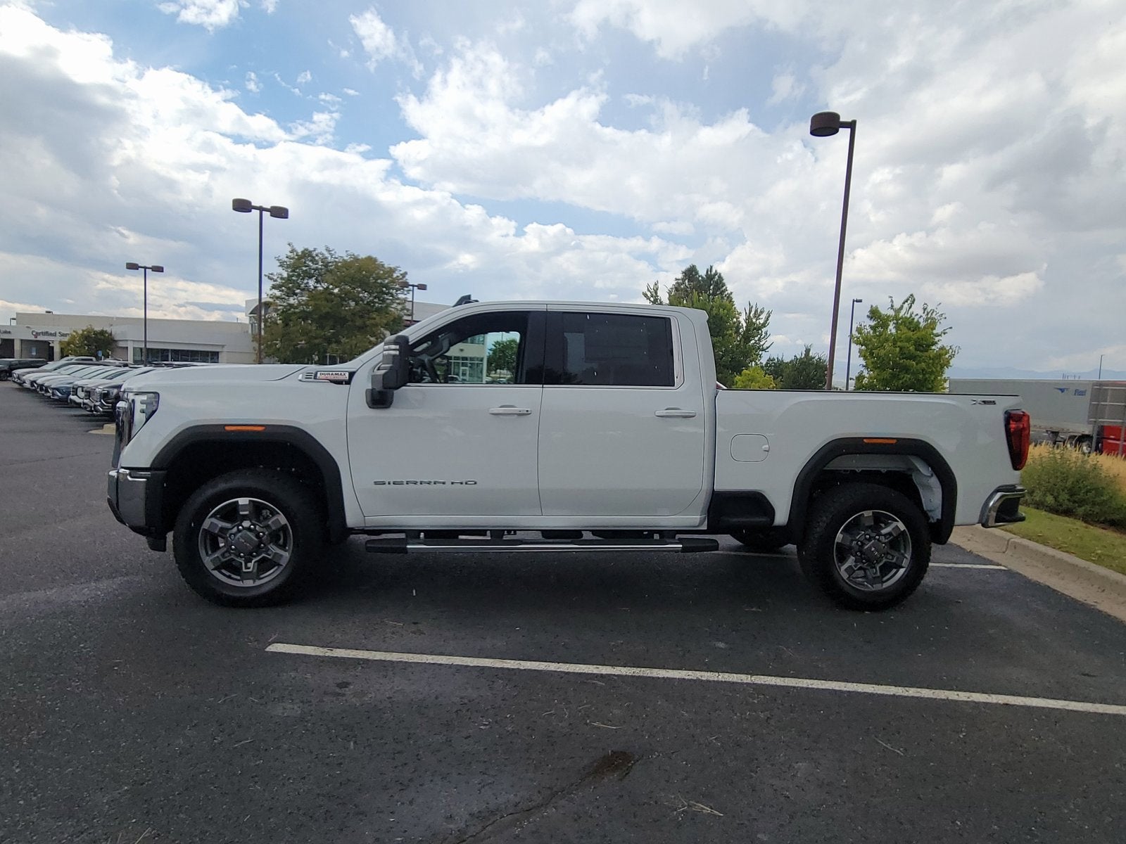 2026 GMC Sierra 2500 HD SLE