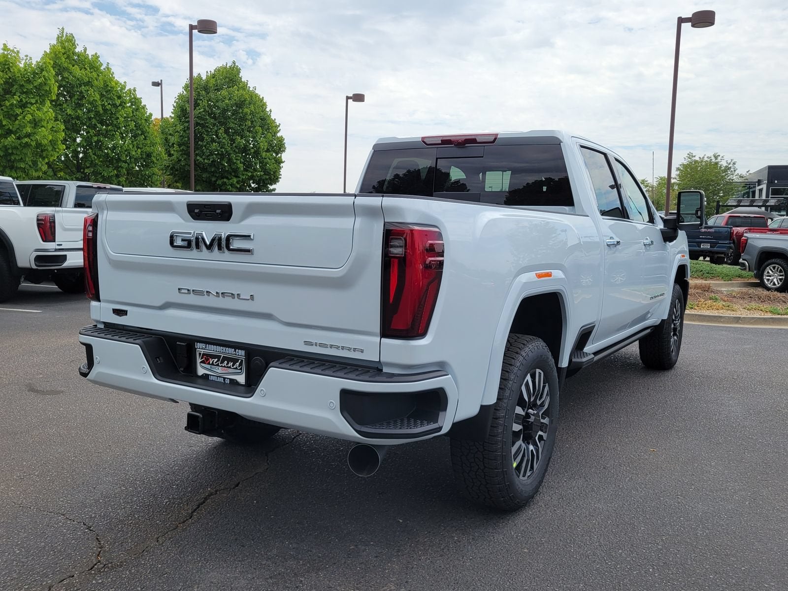 2026 GMC Sierra 2500HD Denali Ultimate - Photo 3