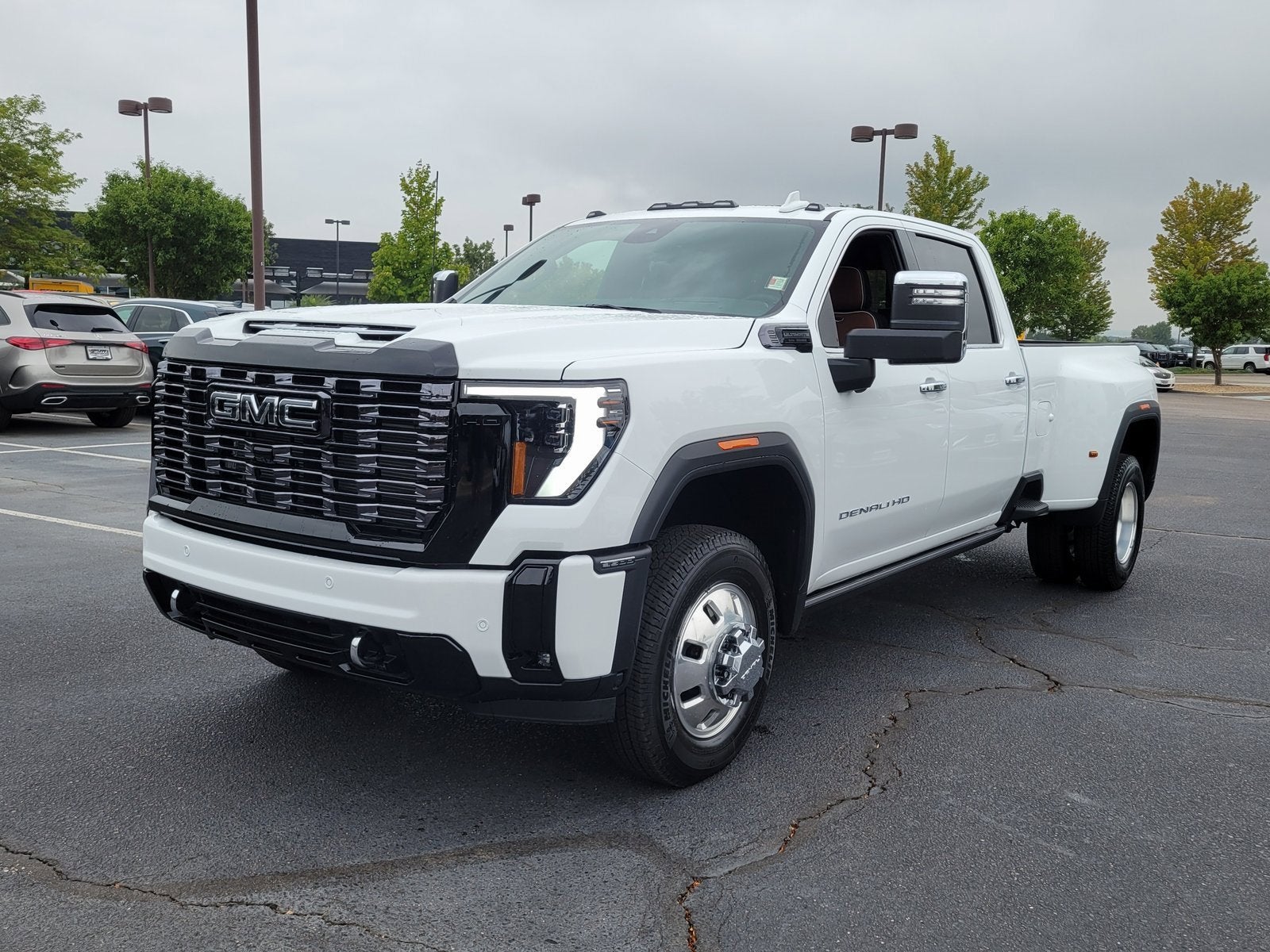 2025 GMC Sierra 3500 HD Denali Ultimate DRW