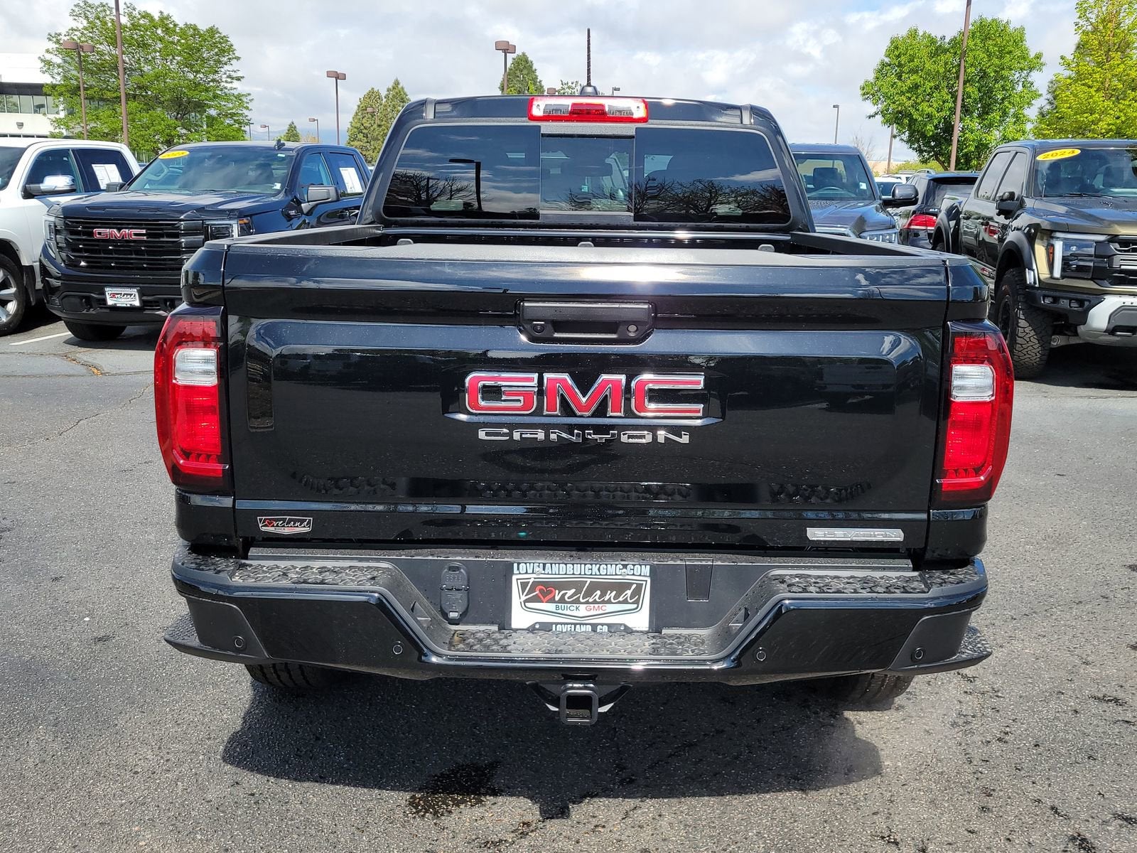 2026 GMC Canyon Elevation