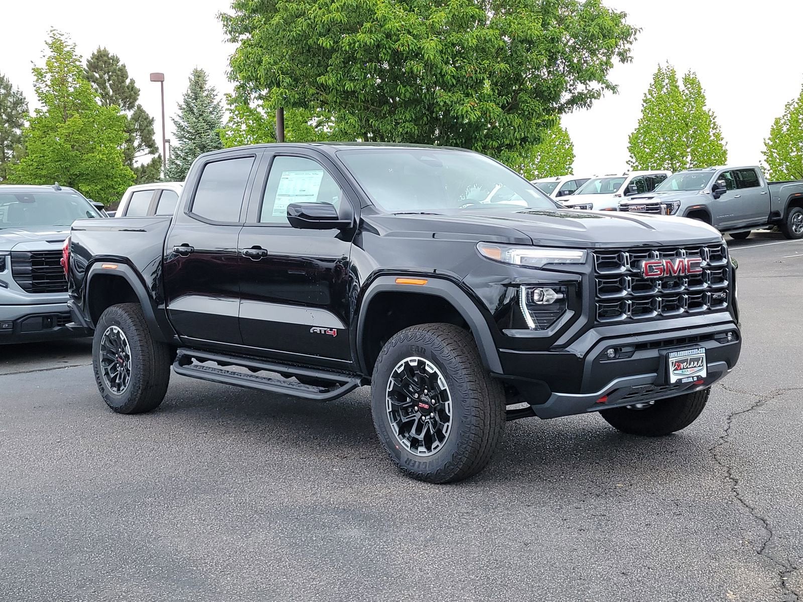 2026 GMC Canyon 4WD AT4 Crew Cab Short Box's photo