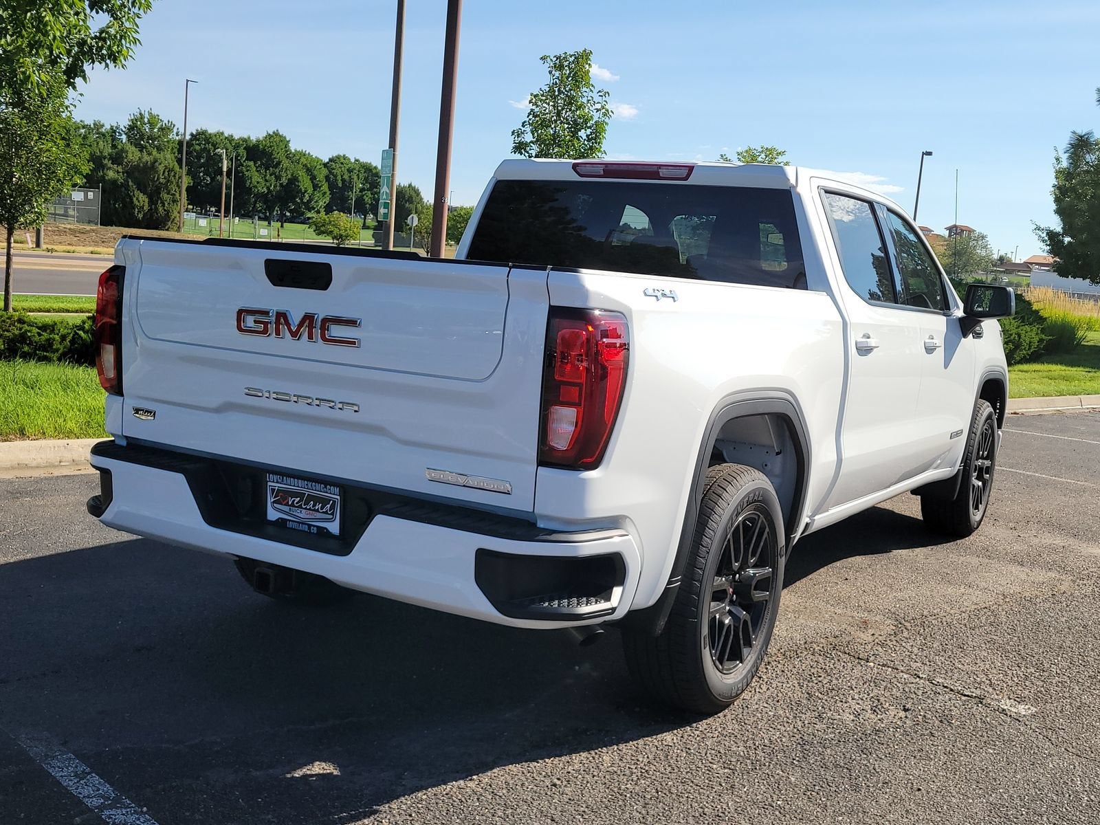 2026 GMC Sierra 1500 Elevation