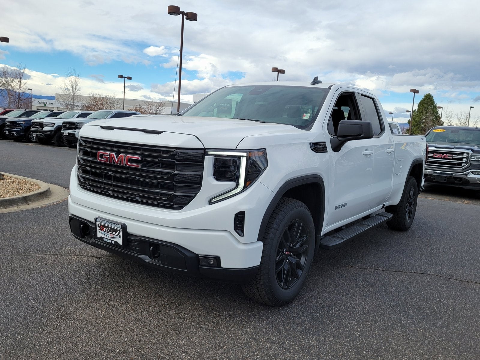 2026 GMC Sierra 1500 Elevation