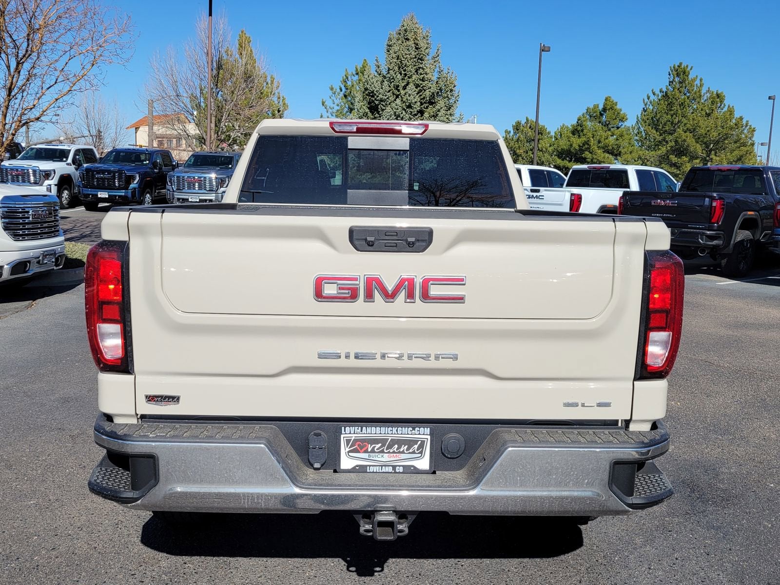 2026 GMC Sierra 1500 SLE