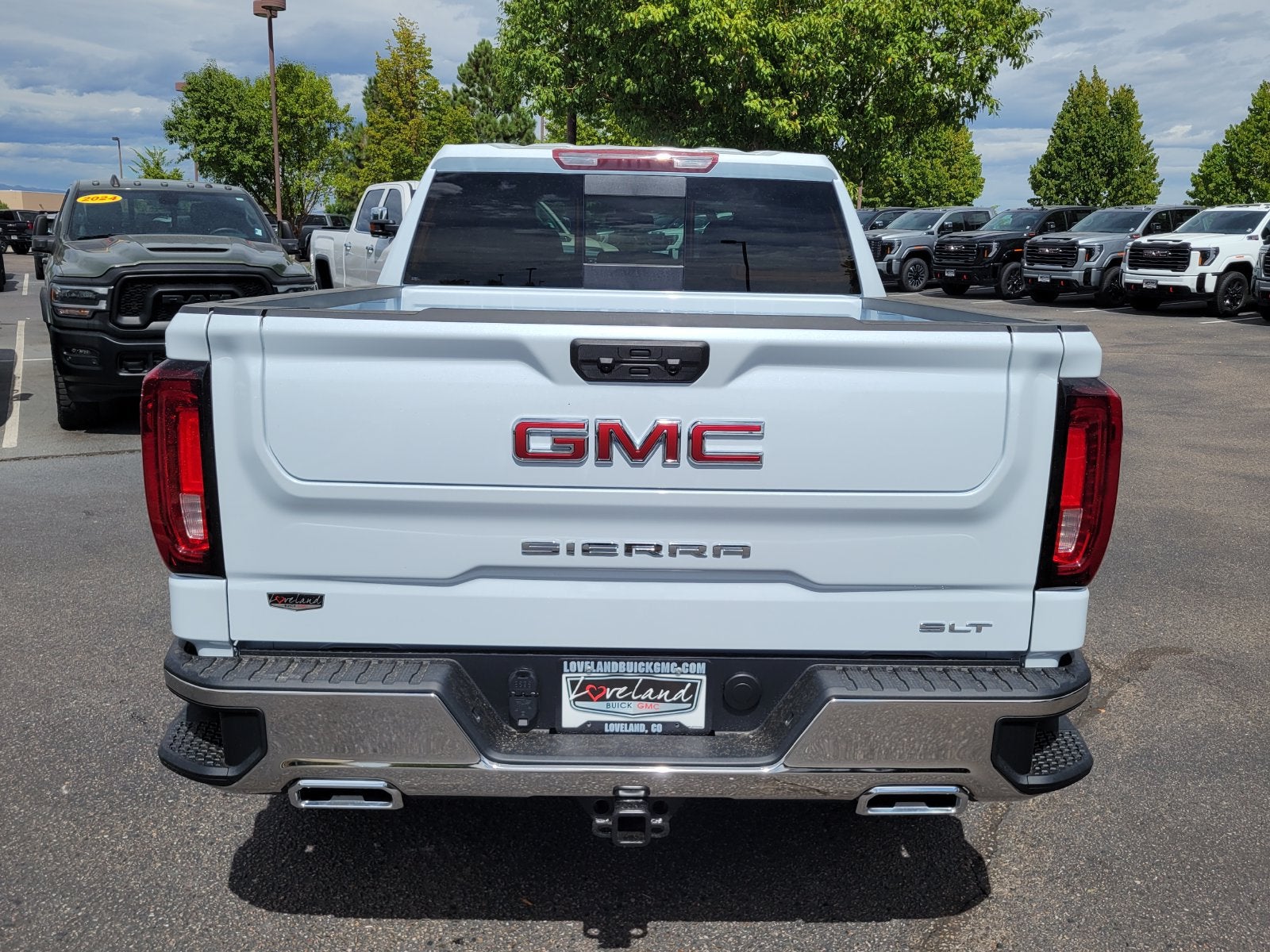 2026 GMC Sierra 1500 SLT
