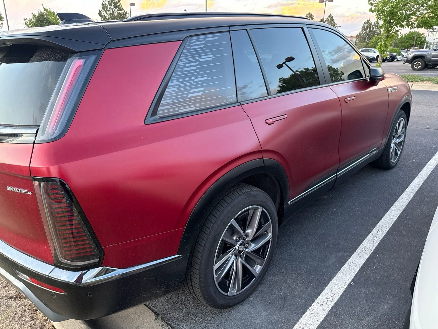 2026 Cadillac VISTIQ Sport